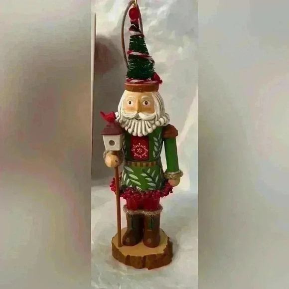 Hallmark 1st in Noble Nutcracker Series Prince of The Forest 2019 NEW Ornament - Picture 2 of 7